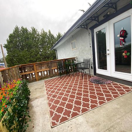 Hudson Homes Bnb Saanich Eksteriør billede
